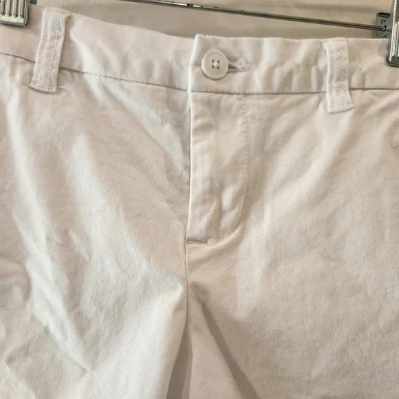 Magellan Outdoors White Shorts Womens Size 2 Cotton Blend Casual Everyday Basics - Picture 2 of 8